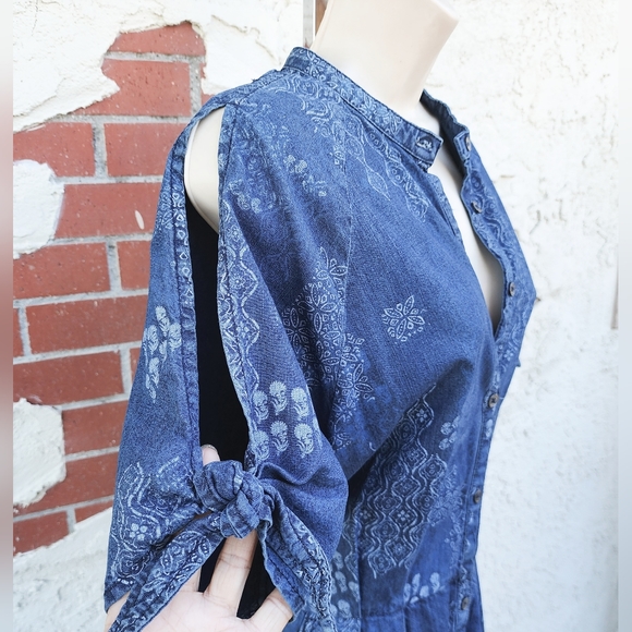 SMALL women FREE PEOPLE short sleeve open shoulder blue Jumpsuit Denim Chambray - Picture 6 of 16